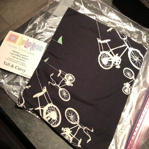 NWT black bicycle leggings LULAROE TC